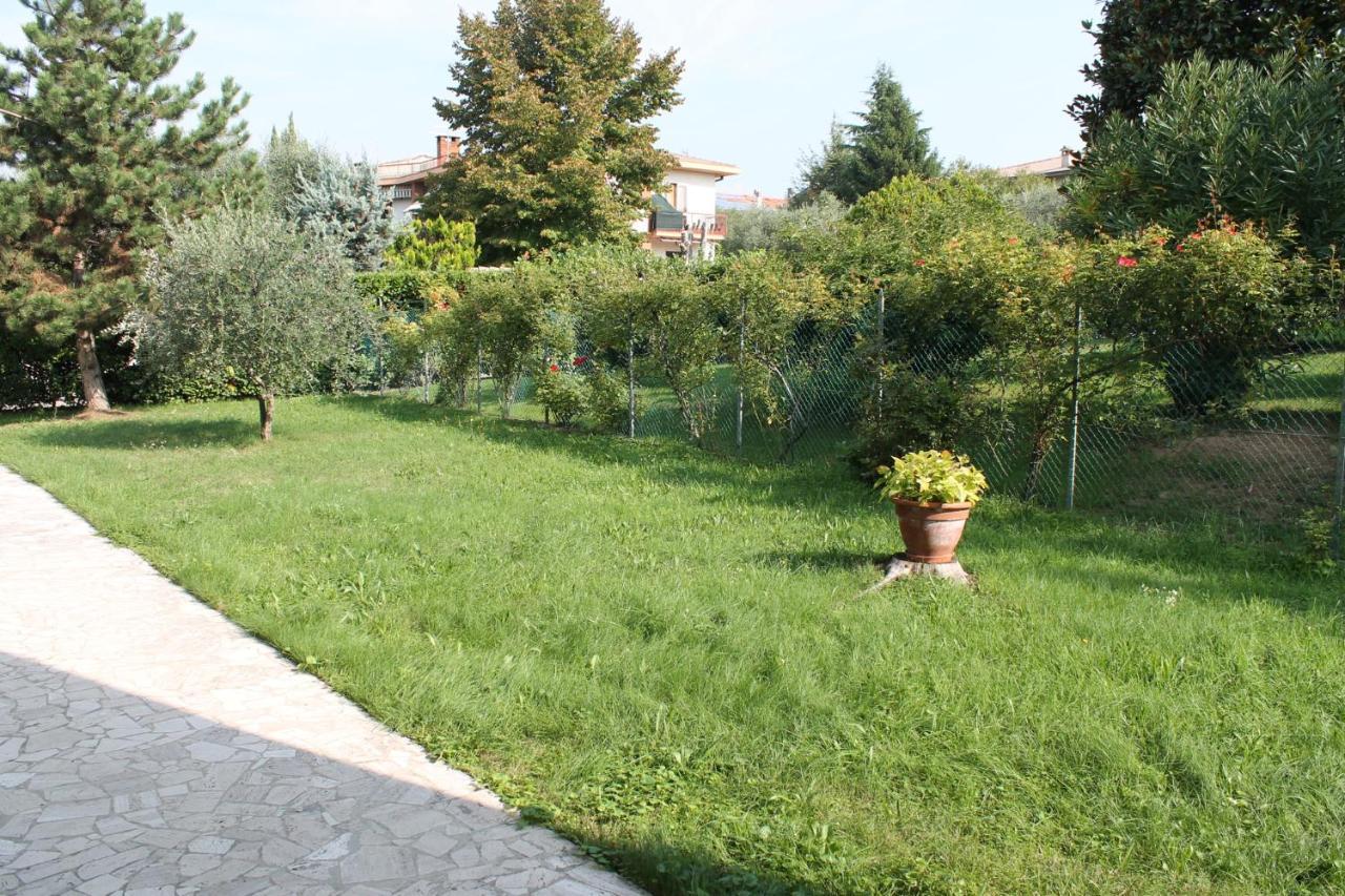 Apartment In Lazise/Gardasee 21949 Eksteriør bilde